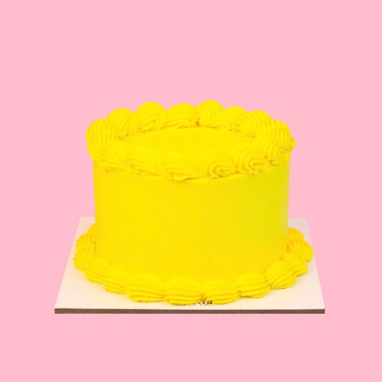Yellow Basic Cake