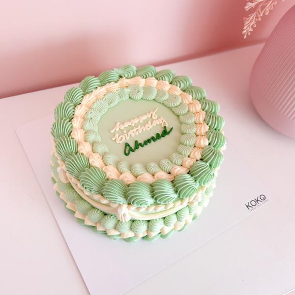 Shades of Green Vintage Cake