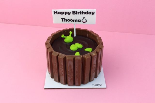 Kitkat Cake
