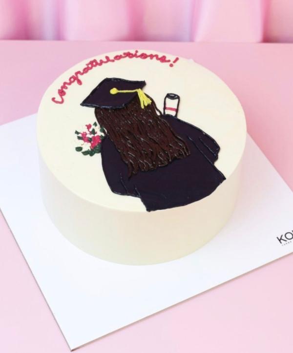 Graduation cakes